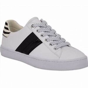 NEW Marc Fisher Parti Sneakers 7